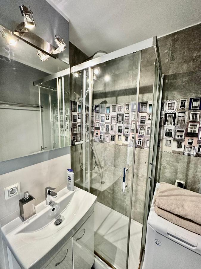 Gold 2 King Size Bed, Metro X2 Free Wifi, 50'Tv Netflix, Hbo, Appletv+ Apartment วอร์ซอ ภายนอก รูปภาพ